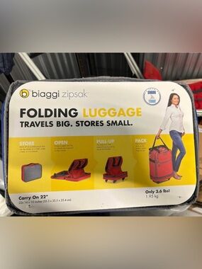 NWT: Biaggi Carry On Zipsak